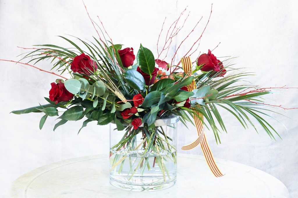 En VENTURA Floristes encontrarás las rosas más frescas y de calidad para Sant Jordi. 